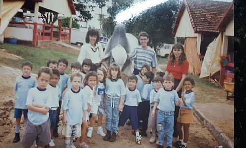 VOCÊ SE RECONHECE NAS FOTOS OU VÊ AMIGOS?